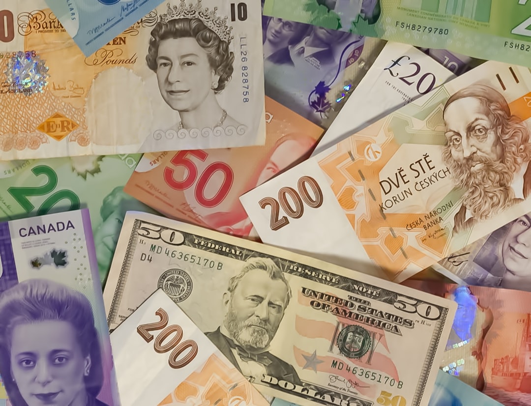 ユーロドルEUR/USDの為替チャートと通貨記号のイメージ